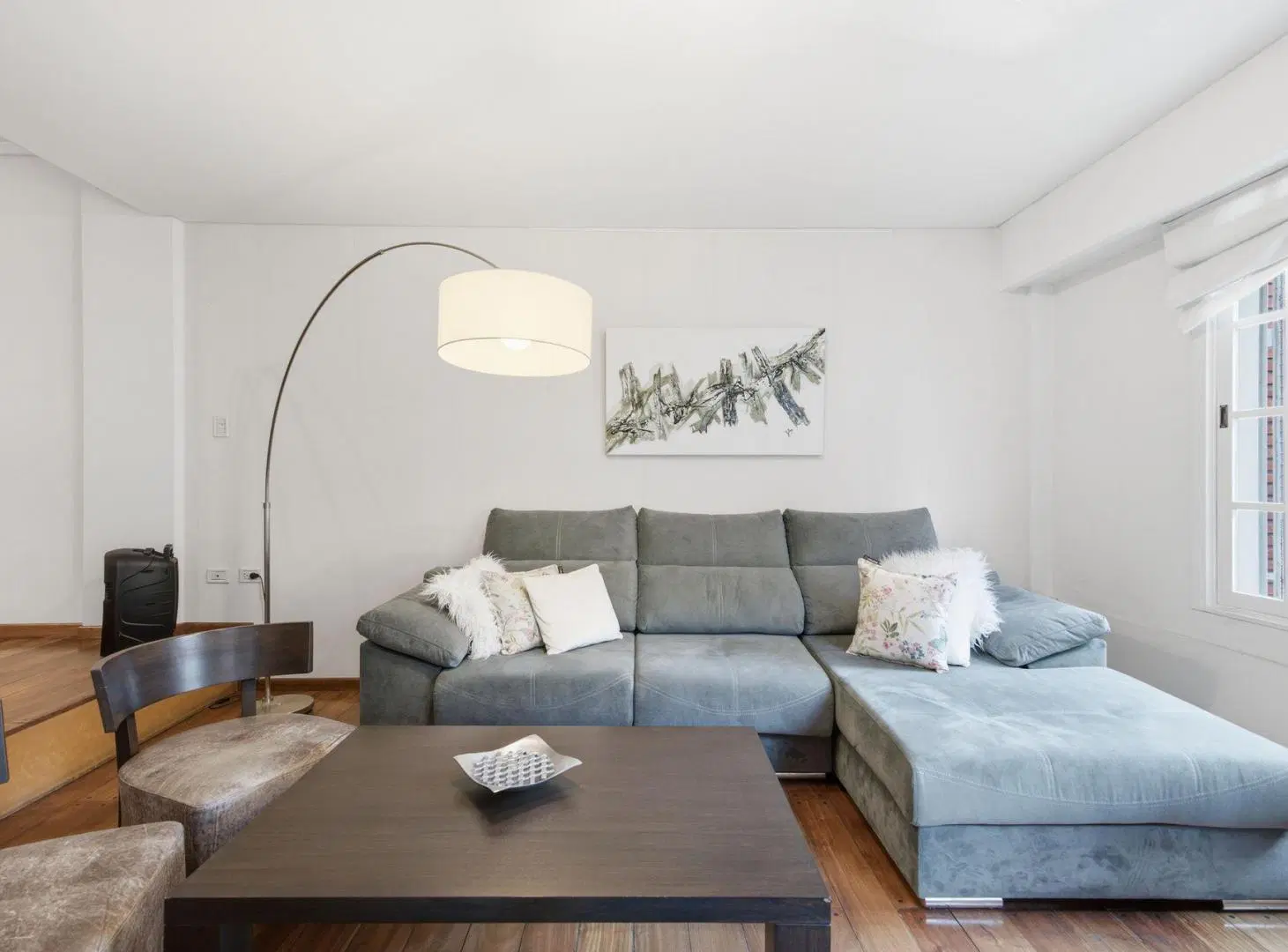 VENTA DEPTO PISO DOBLE COCHERA Y PATIO CABALLITO 4