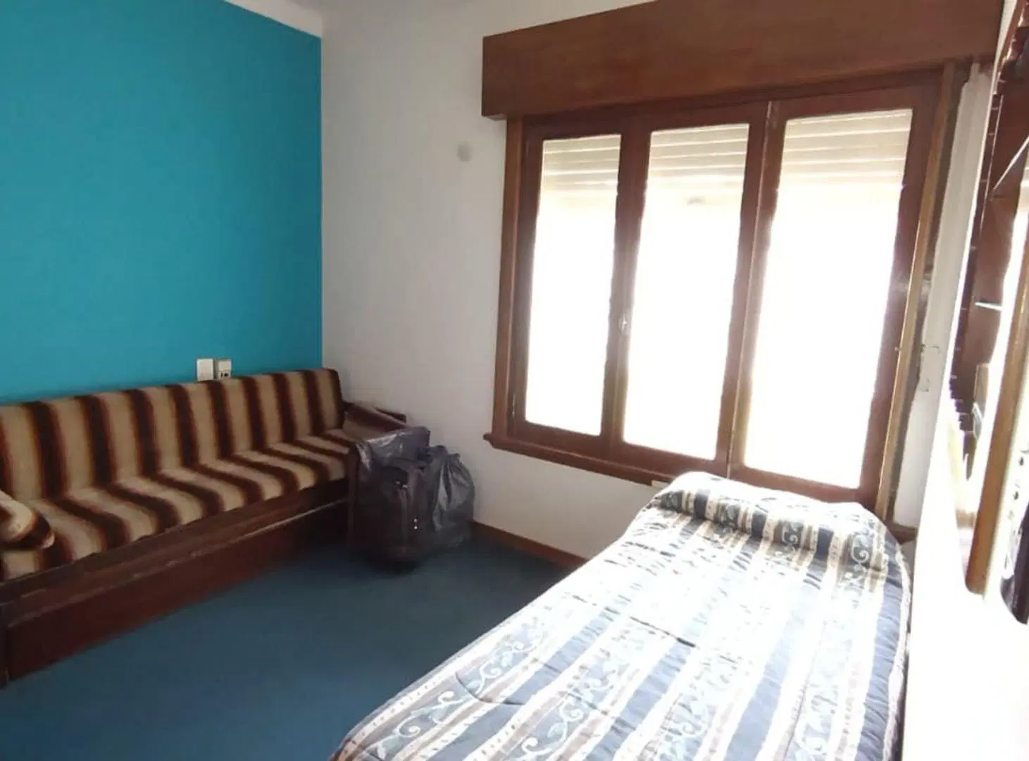 VENTA CASA 3 AMB C COCHERA  IMPERDIBLE EN MERLO 4