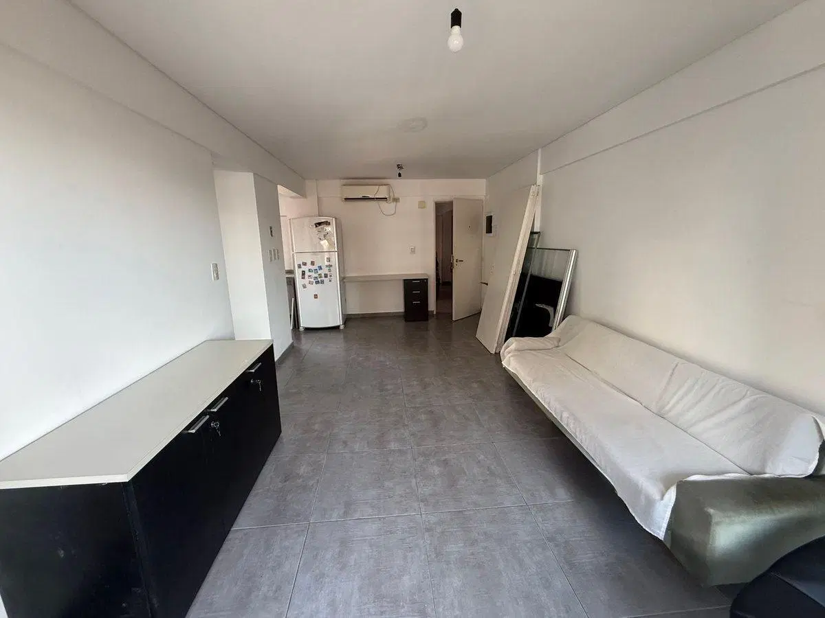 VENTA DPTO CASTELAR COCHERA BALCON TERRAZA PROPIA 5