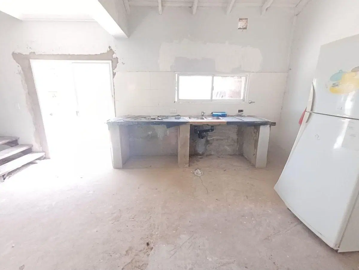 VENTA CASA MODERNA A ESTRENAR 4 AMBIENTES PERMUTA 8