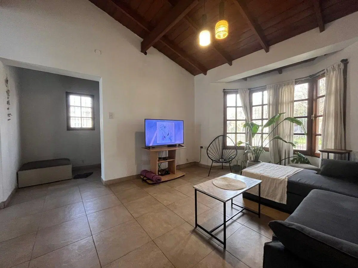 VENTA CASA 5 AMBIENTES EN ITUZAINGO NORTE 3