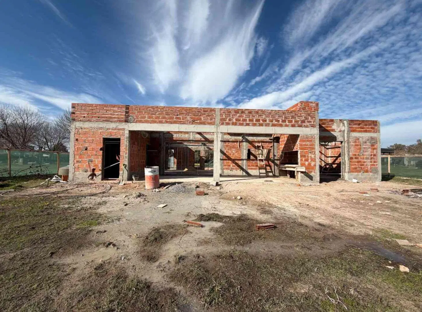 CASA 4 AMBIENTES HARAS SAN PABLO 8