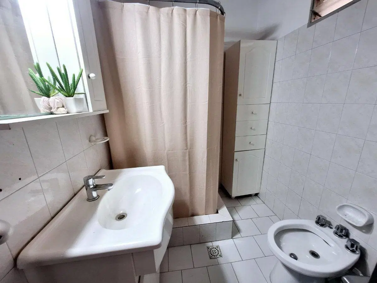 VENTA PH 2 AMB GALERIA COCHERA JARDIN V. TESEI 8
