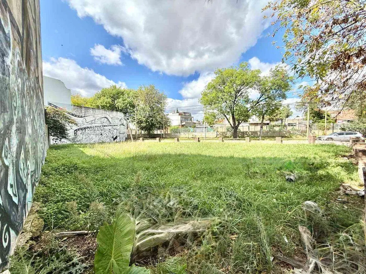 LOTE VENTA CASTELAR NORTE ESQUINA 5
