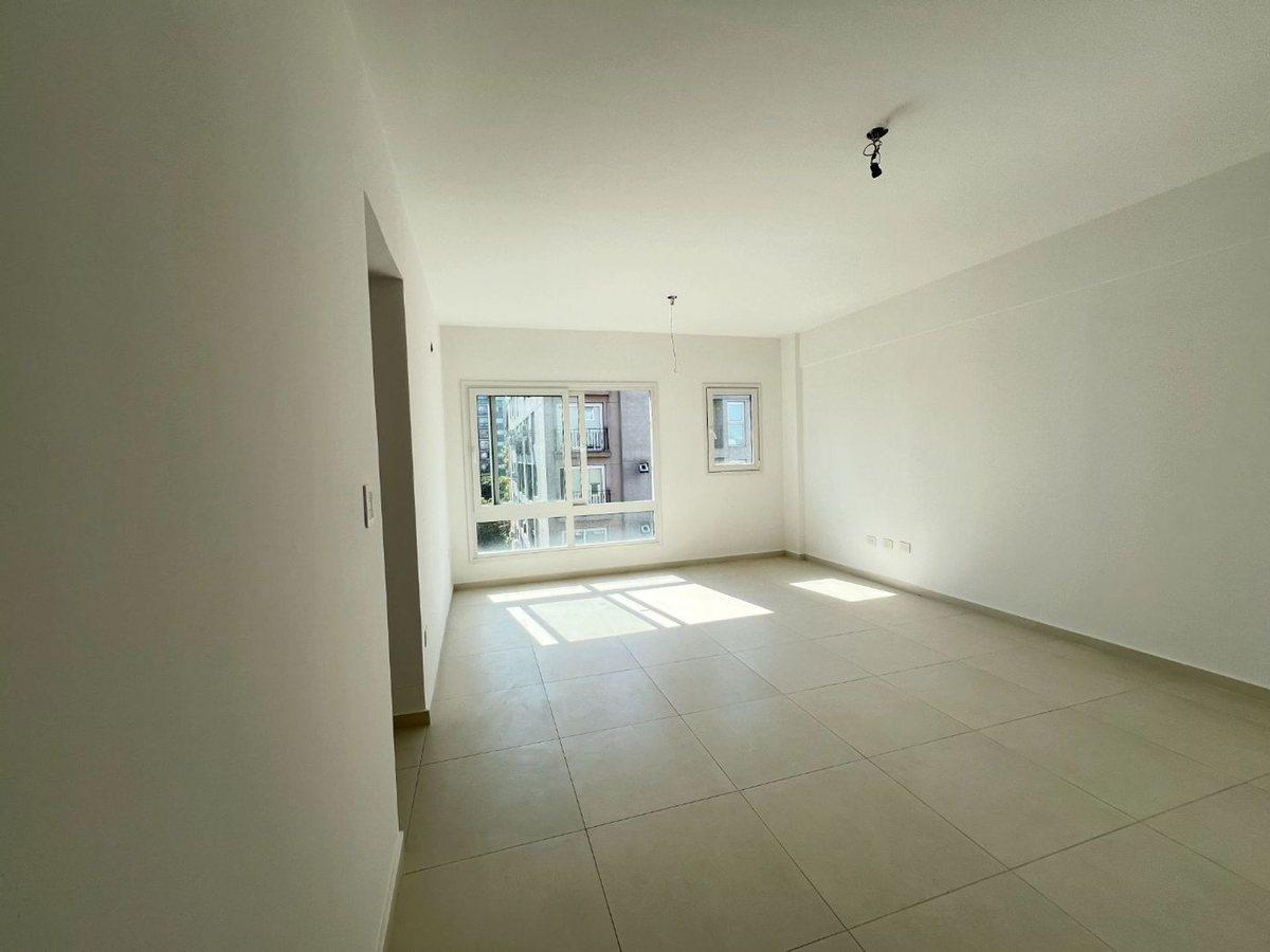 Foto de VENTA DEPTO 2 AMB C/COCH A ESTRENAR- ITUZAINGO NOR, imagen 1