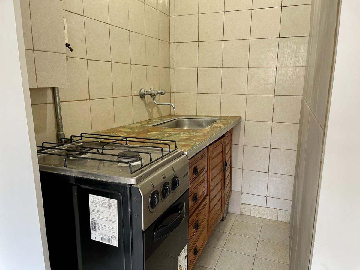 Foto de VENTA DEPTO AL FRENTE ITUZAINGO CENTRO APTO PROF, imagen 2
