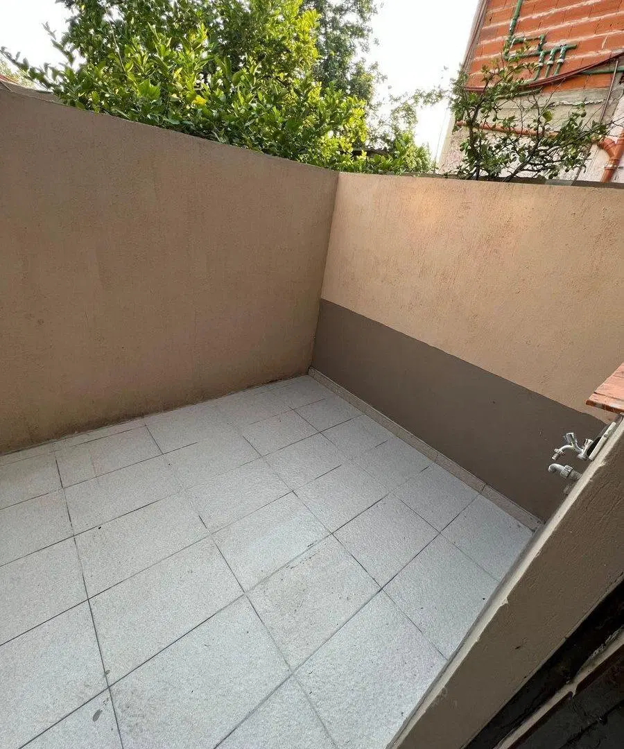 VENTA DEPTO MONOAMBIENTE CASTELAR 8