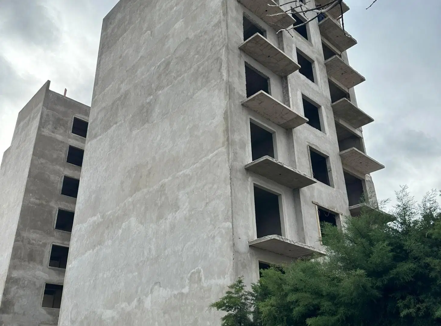 VENTA DEPTO 2/3 AMB APTO PROF. CENTRO DE MORENO 4