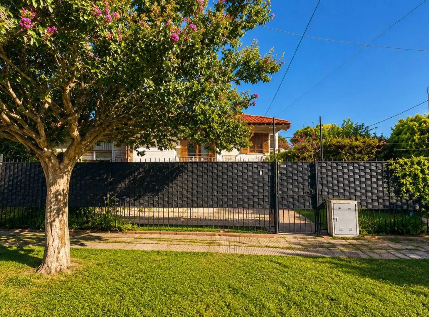 Casa 4 amb - 3 dormitorios y patio en Castelar 3