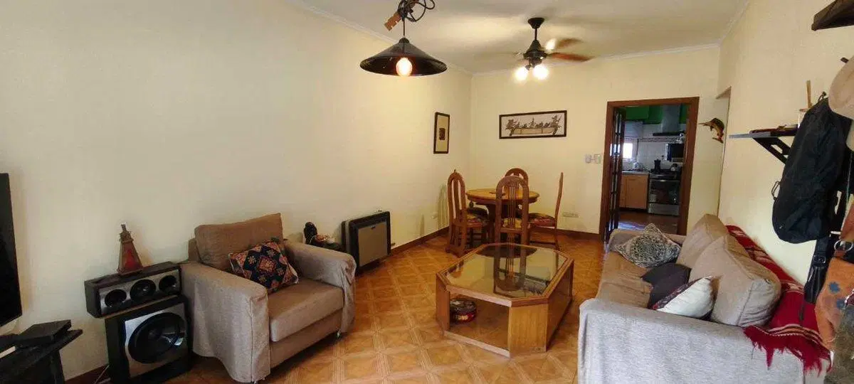 VENTA CASA 3 AMBIENTES PADUA CENTRO LOTE 307M2 4