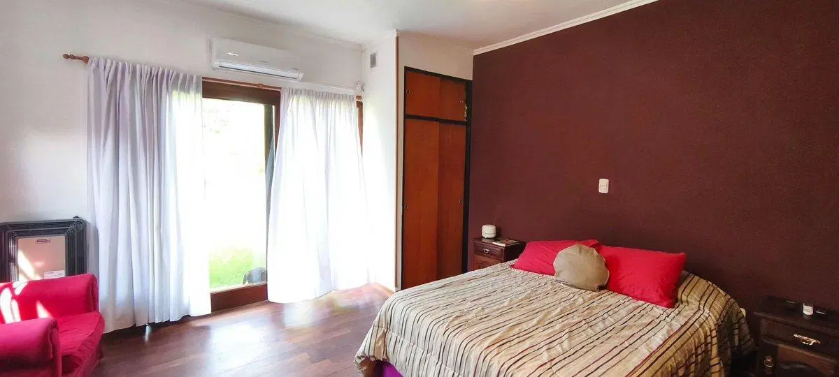 VENTA CASA 3 AMBIENTES PADUA CENTRO LOTE 307M2 5