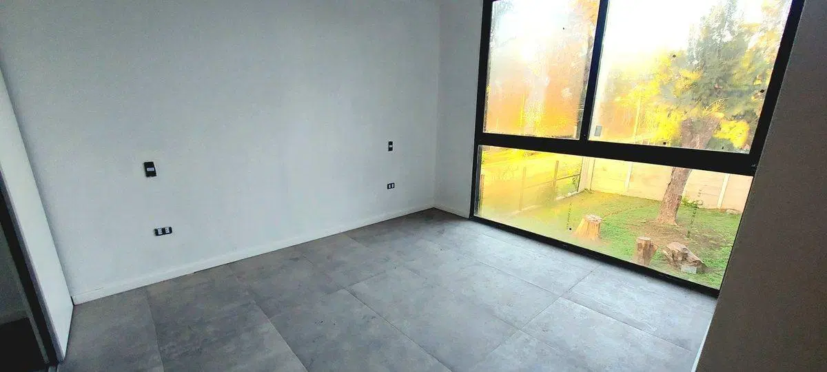 VENTA CASA 4 AMB MORENO BARRIO CERRADO CONDOMINIO 8