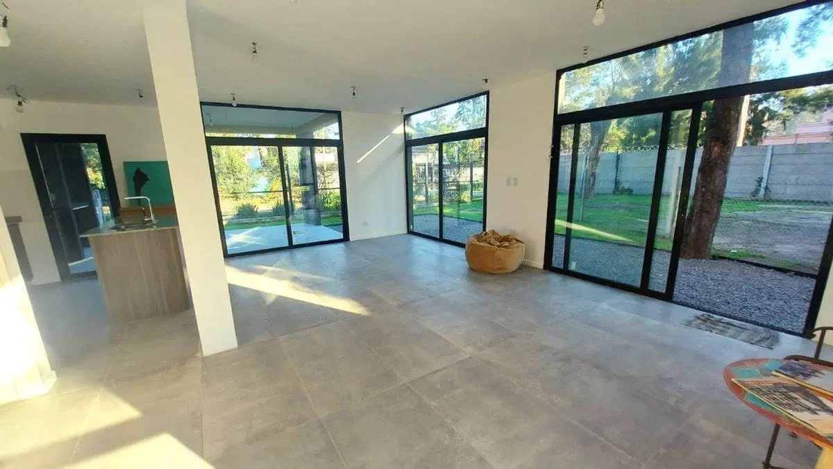 VENTA CASA 4 AMB MORENO BARRIO CERRADO CONDOMINIO 5