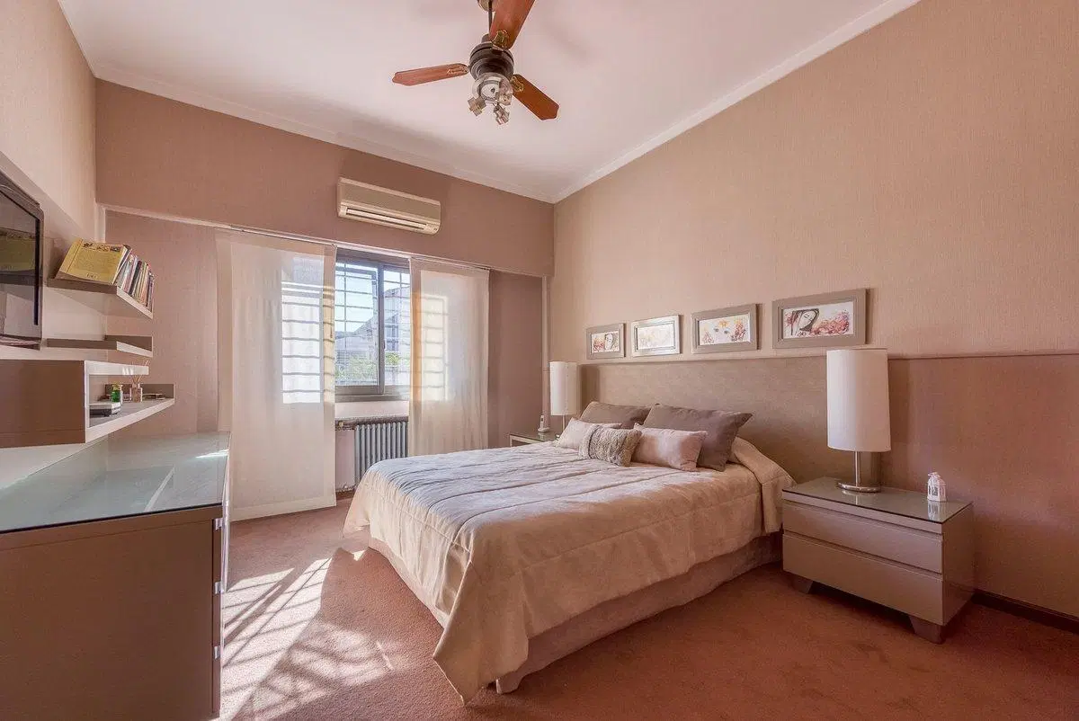 VENTA CASA 5 AMBIENTES CON PATIO Y OFICINA HAEDO 5