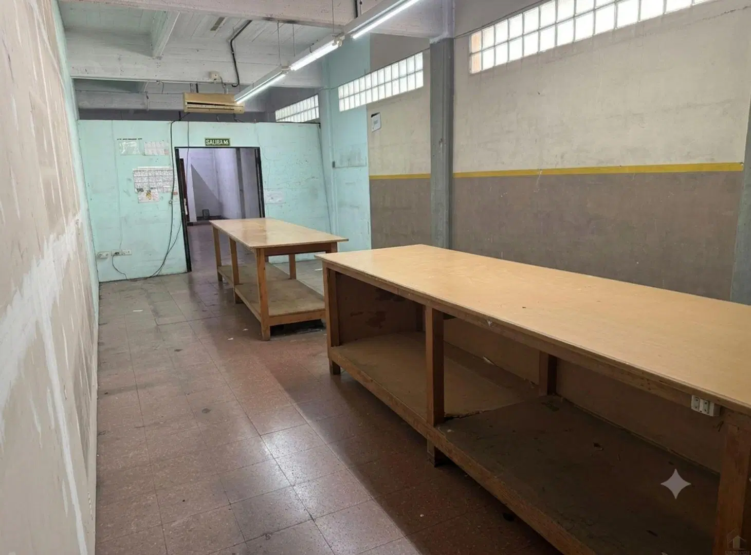 Alquiler comercial galpón depósito taller oficina 2