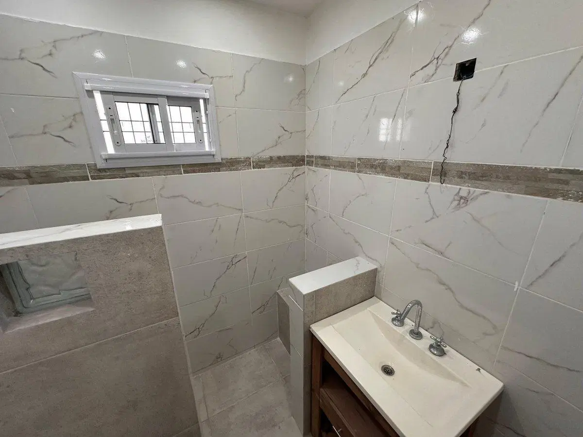 VENTA CASA 3 AMB A ESTRENAR ITUZAINGO SUR 2
