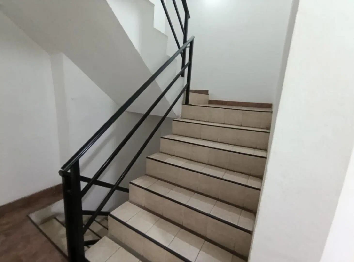 DEPARTAMENTO MONOAMBIENTE CON BALCON MORON SUR 8