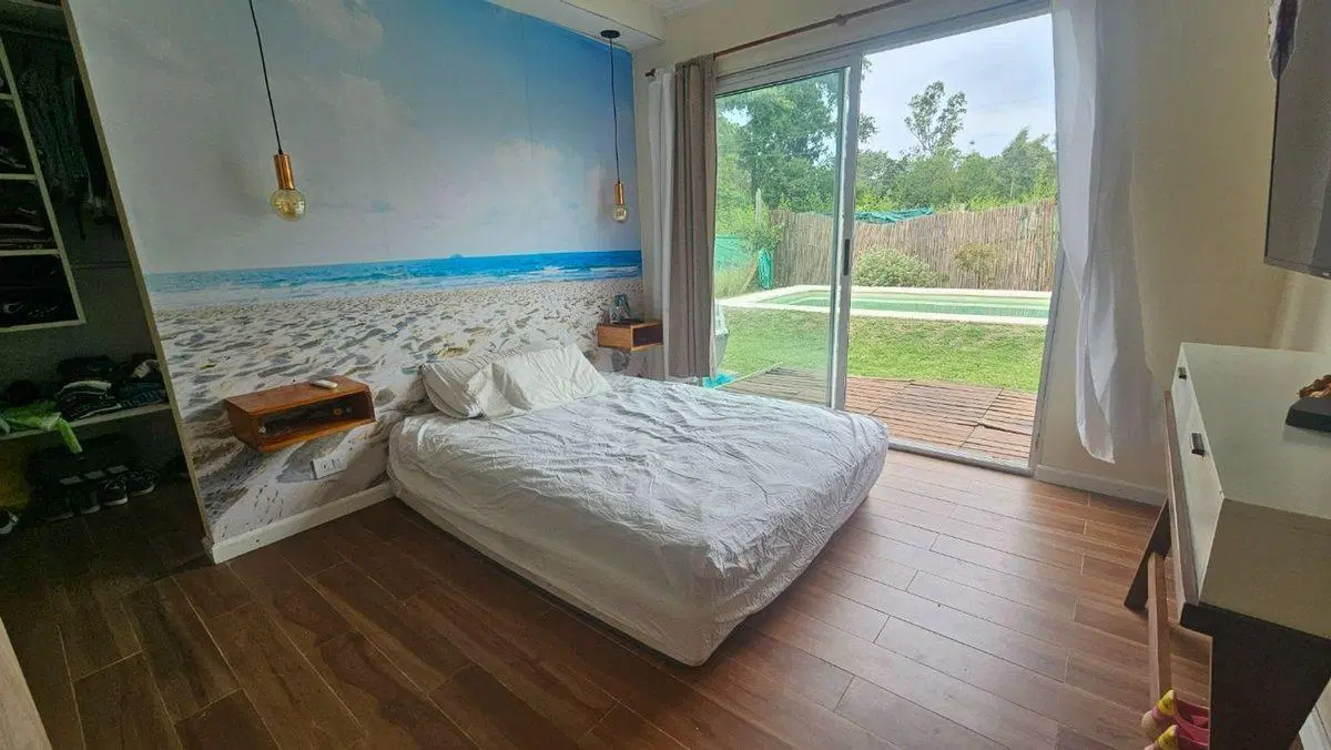 VENTA CASA 4 AMB PILETA ALVAREZ DEL BOSQUE MORENO 5
