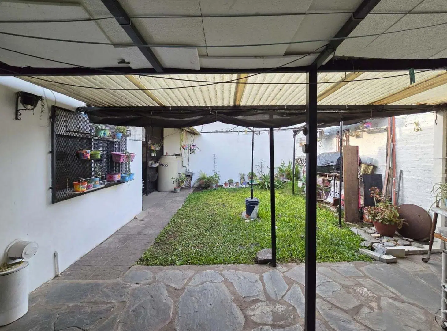 VENTA CASA 5 AMB JARDIN COCHERA PADUA MERLO 2