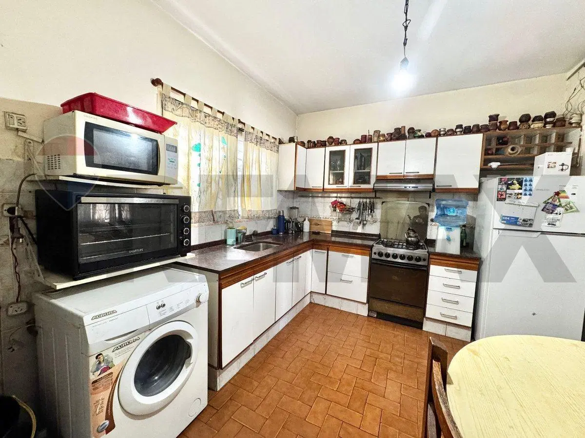 Venta Casa con Pileta en Merlo 8