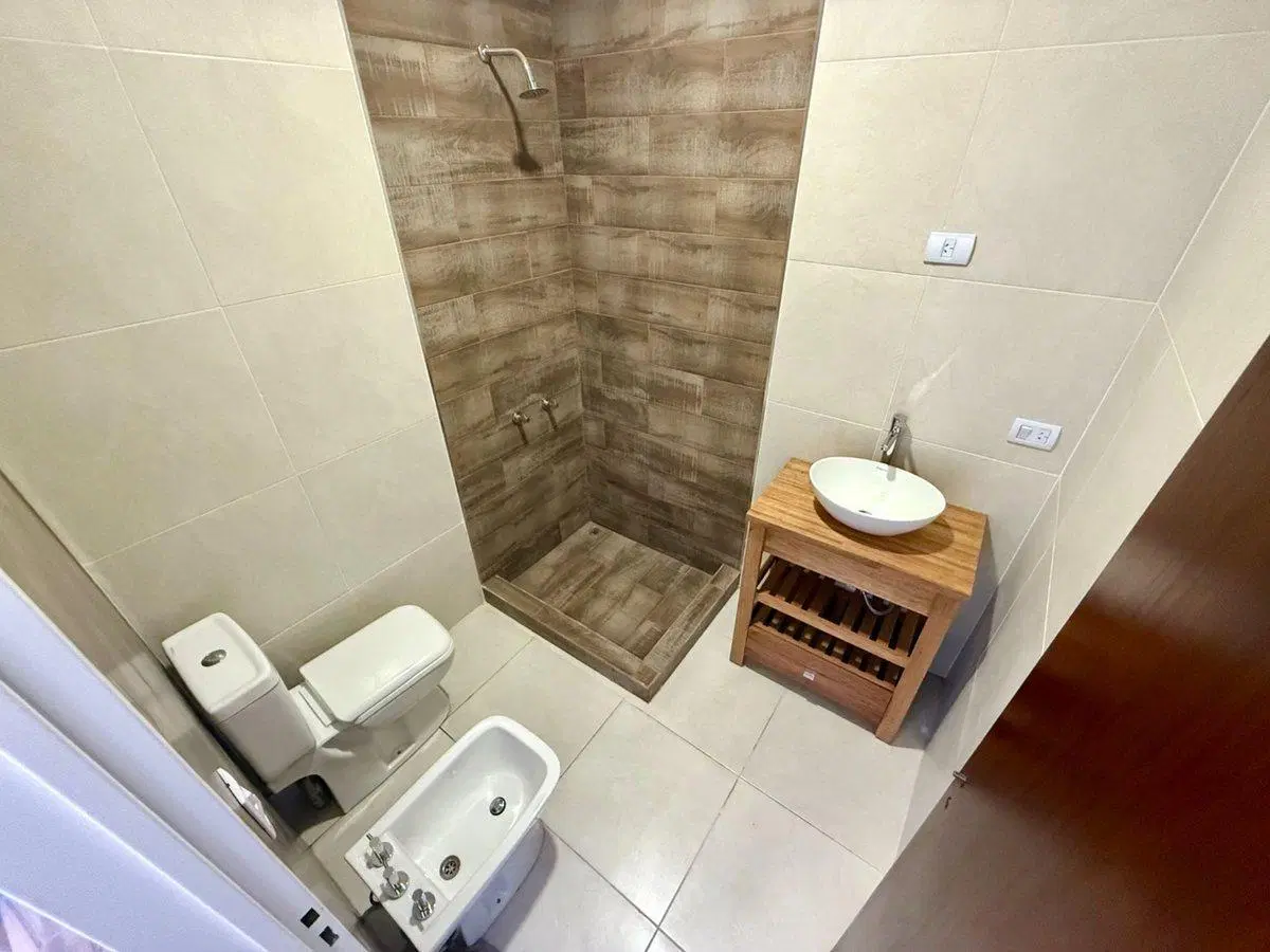 VENTA CASA HAEDO 3 AMB A ESTRENAR JARDIN APTO CRED 4