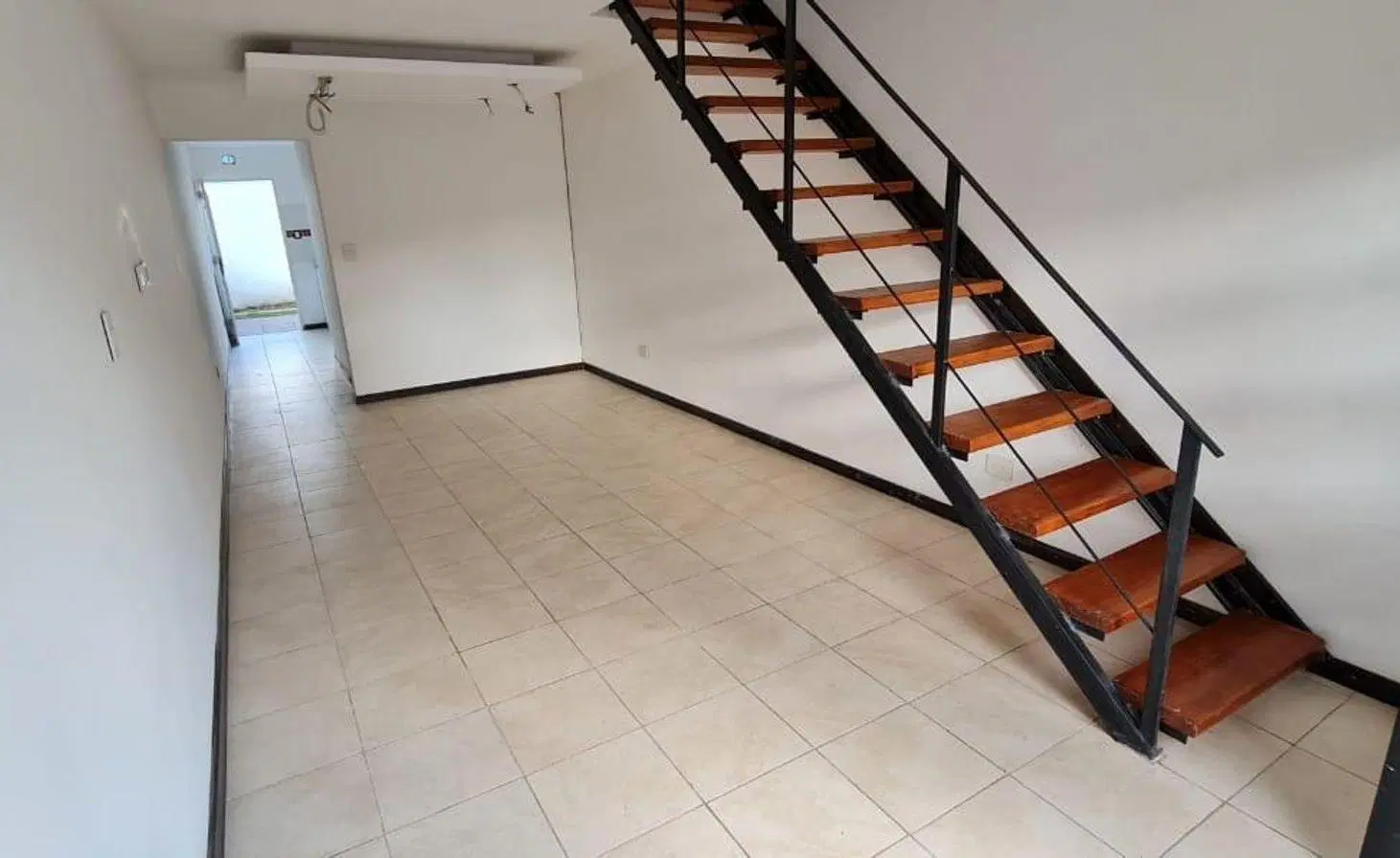 VENTA DUPLEX 3 AMB A ESTRENAR HURLINGHAM W. MORRIS 3