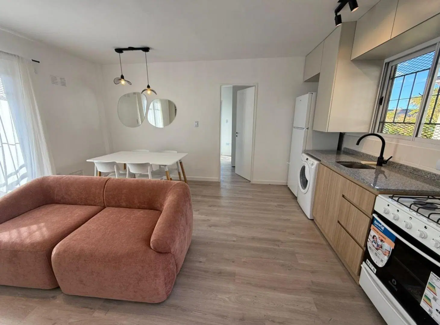 VENTA DTO 2 AMB. TOTALMENTE EQUIPADO - CASTELAR 4