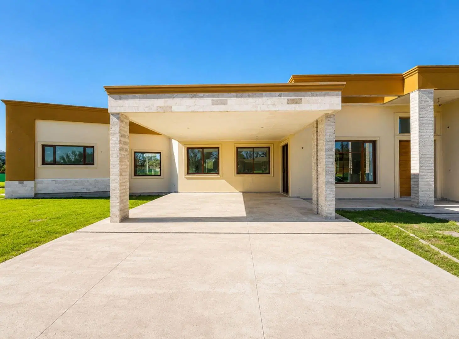 CASA VENTA A LA LAGUNA SANTA INES 6 AMBIENTES 4