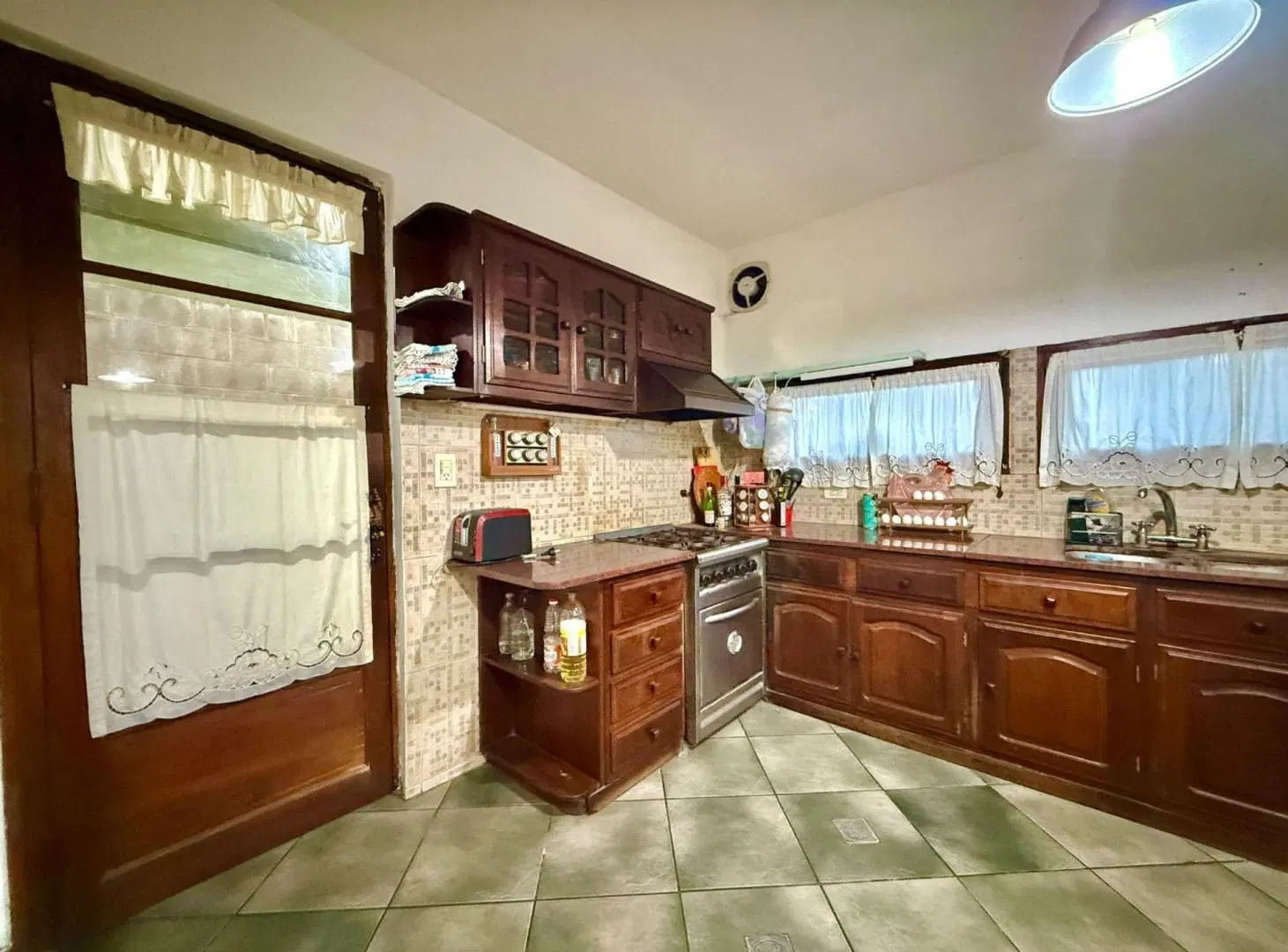 CASA VENTA 4AMB ITUZAINGO PILETA 8
