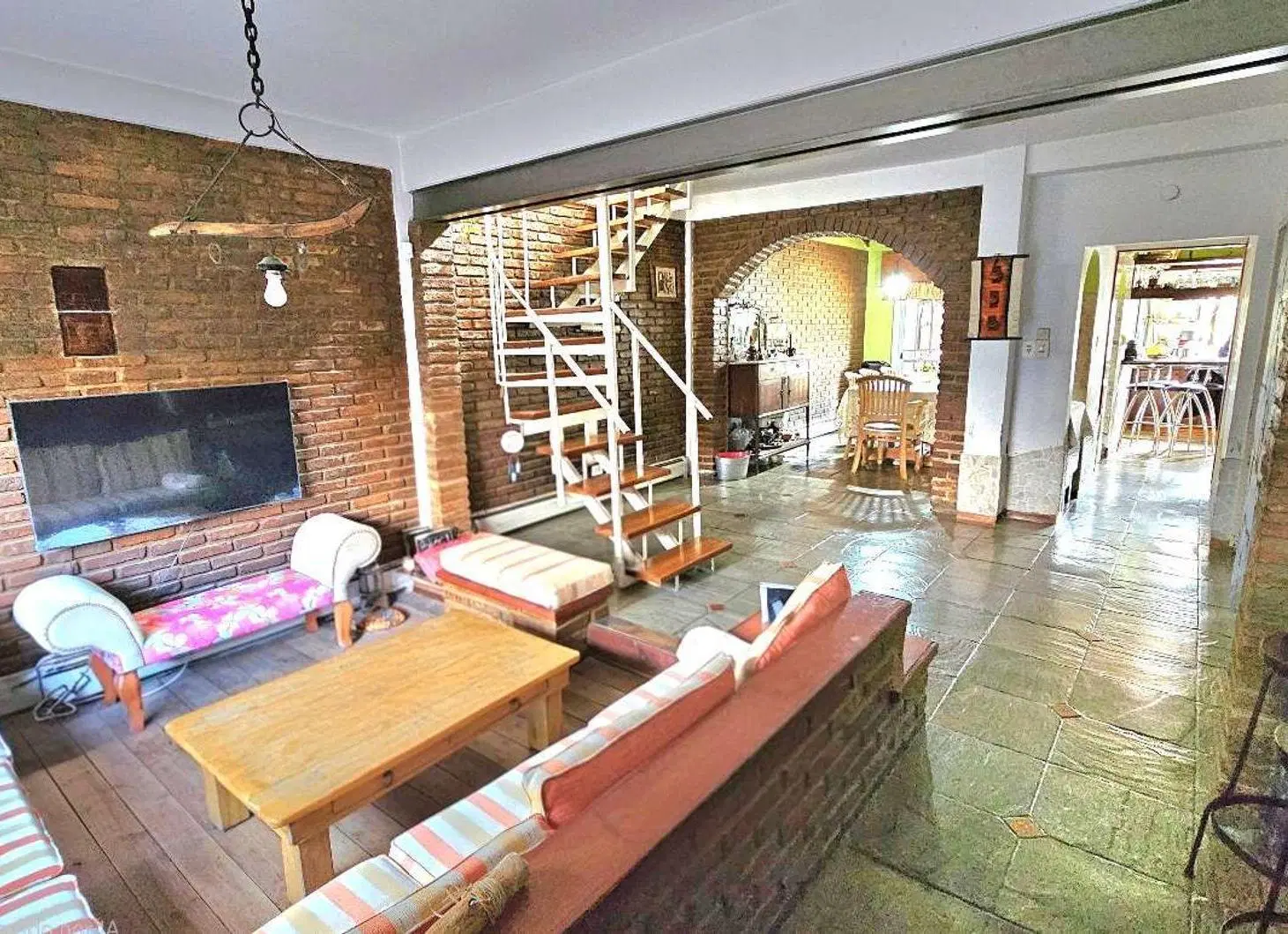 VENTA CASA 4 AMB + ESCRIT PILETA UDAONDO ITUZAINGO 2