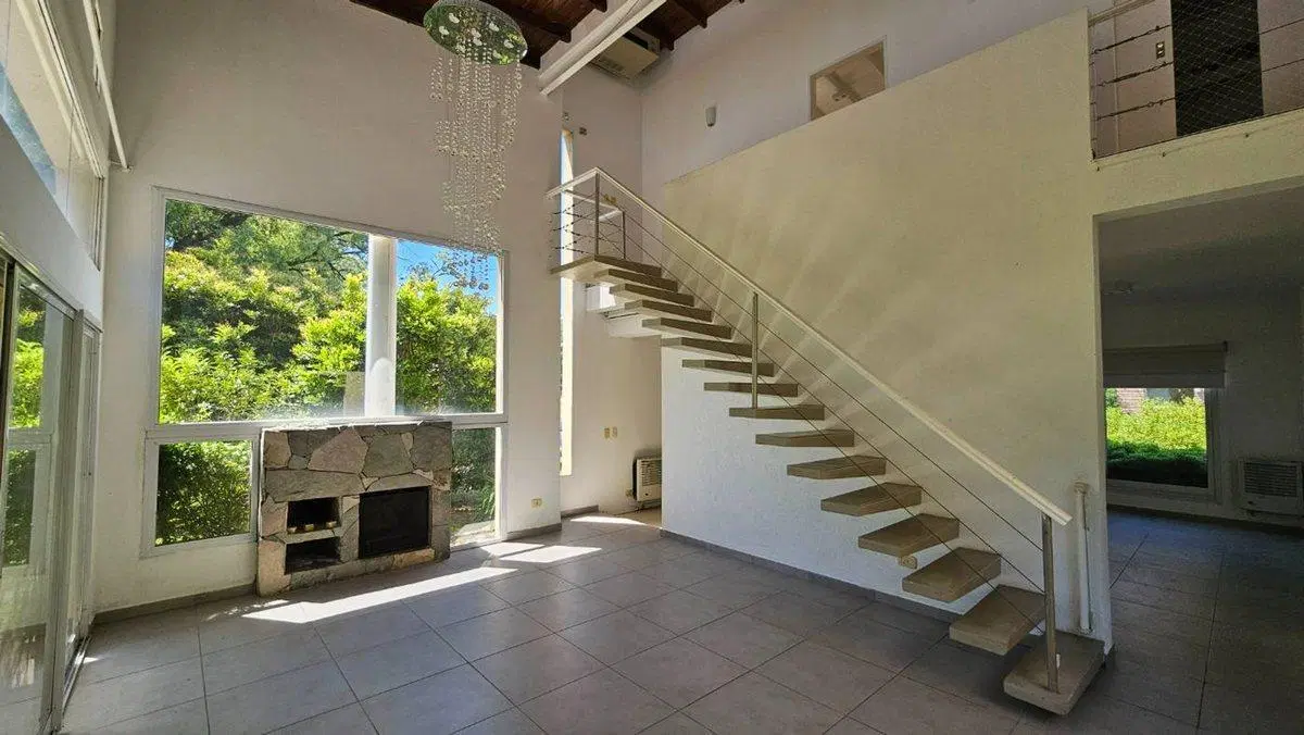 CASA 5 AMB C/ PILETA COUNTRY LOS CARDALES CAMPANA 4