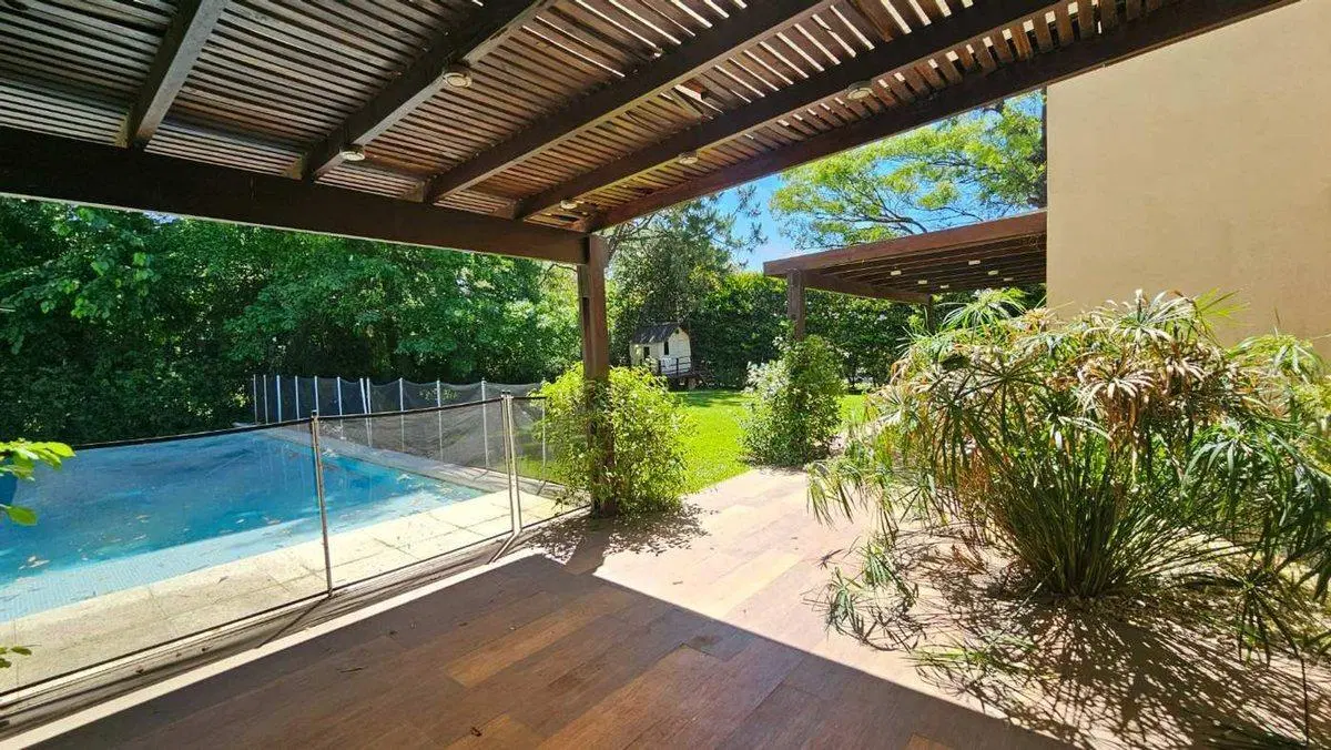 CASA 5 AMB C/ PILETA COUNTRY LOS CARDALES CAMPANA 3