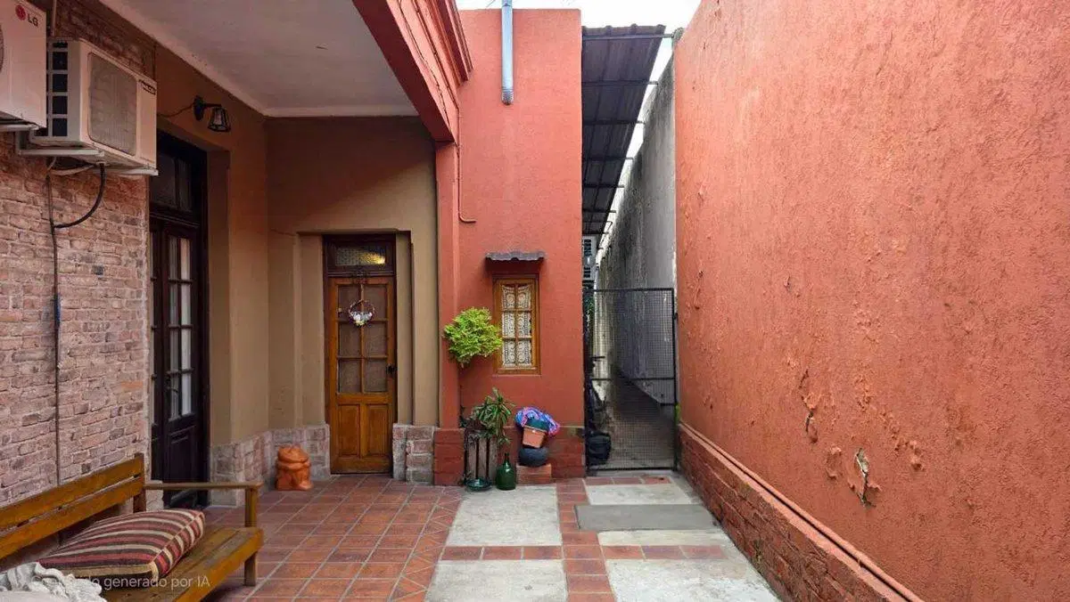 VENTA 4 AMBIENTES COCH. JARDIN Y PILETA HAEDO 4