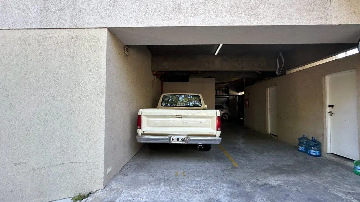 Cochera en venta en Planta Baja - Centro Ituzaingo 4