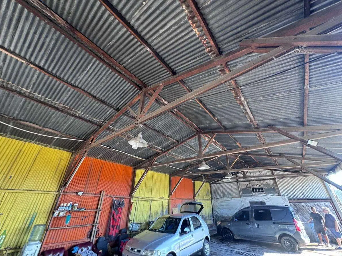 VENTA LOTE COMERCIAL CON GALPÓN ESTACIÓN DE MERLO 3