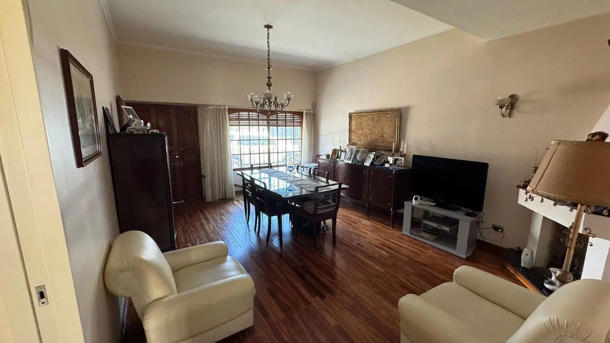 VENTA CASA 3 AMBIENTES- CIUDADELA- APTO CREDITO 5