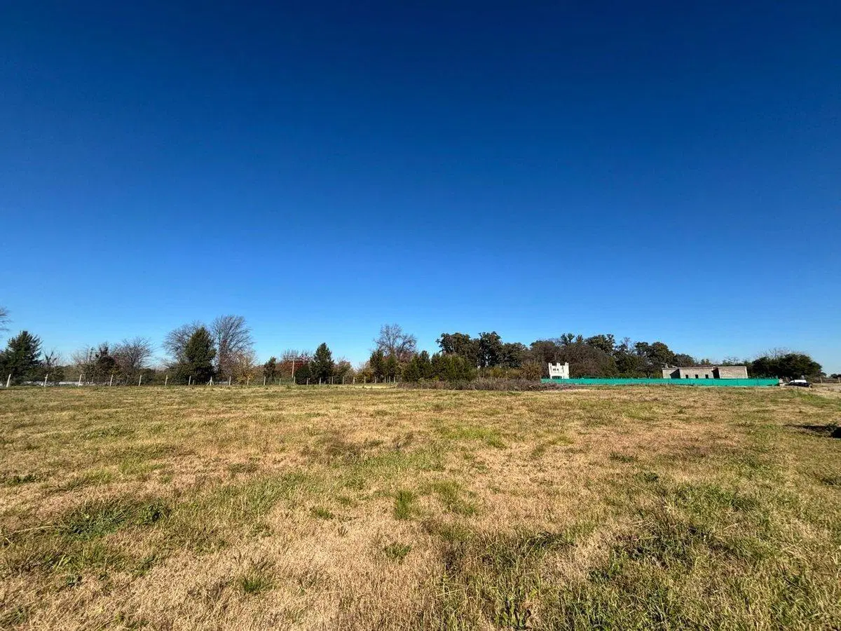 VENTA LOTE Santa Inés Comarcas de Luján FINANCIA 8