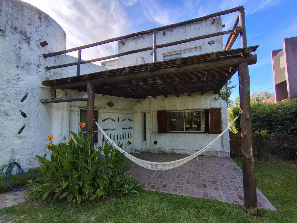 VENTA 5 Amb. Indio Cuá Golf Club con Vista al Golf 2