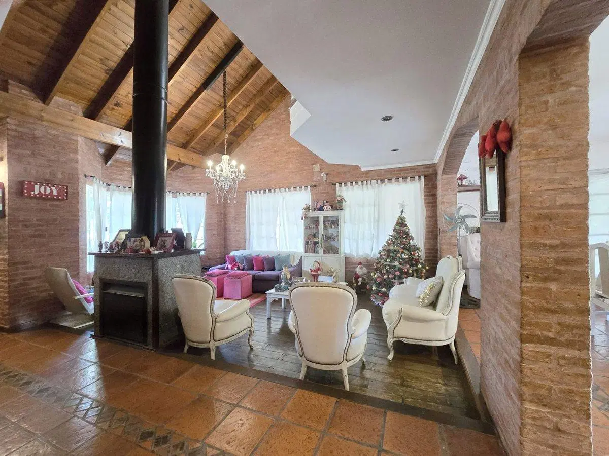 Chalet en Country Bco. Provincia | Pileta y Parque 8