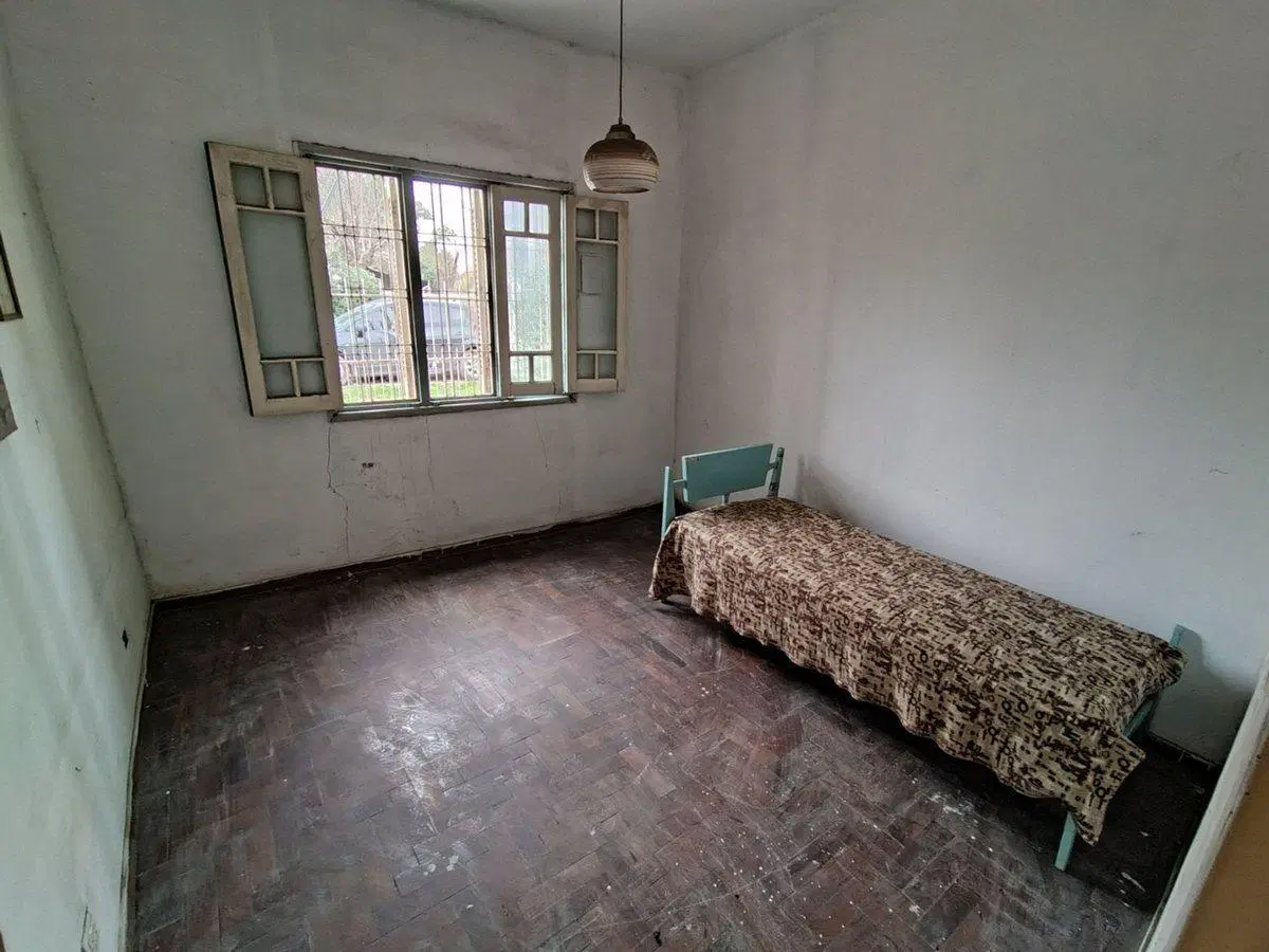 CASA 3 AMB. LOTE de 220 m² - MERLO - OPORTUNIDAD!! 4