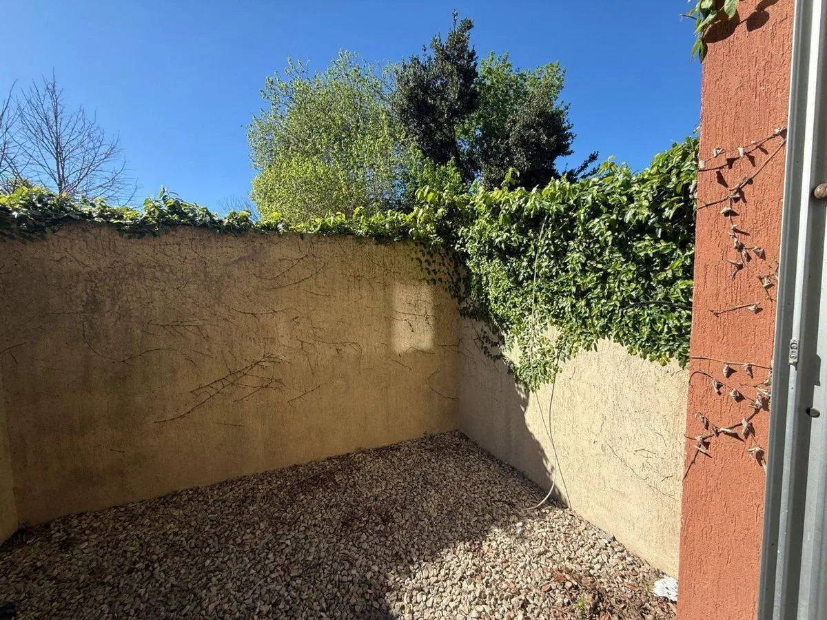 VENTA DUPLEX PLANTA BAJA MORENO 3 AMB PATIO 2