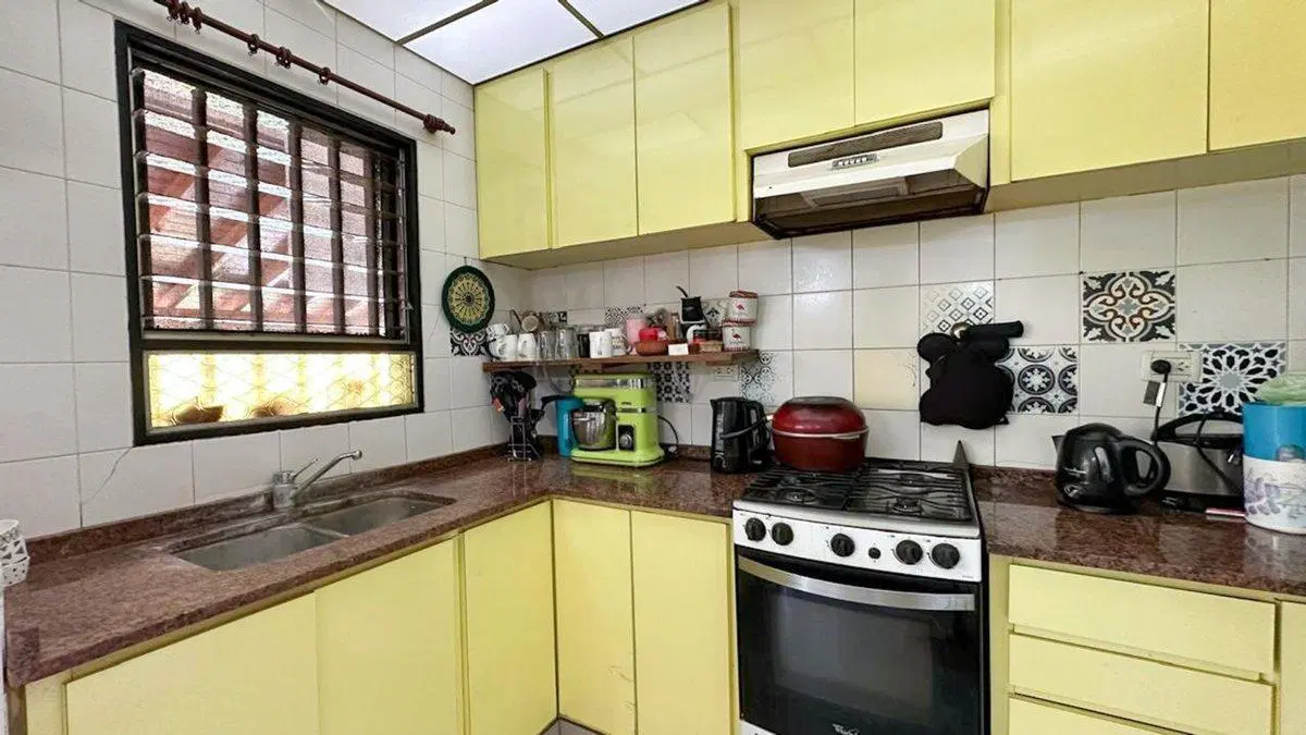 VENTA CASA 4 AMB PILETA QUINCHO - PARQUE LELOIR 8