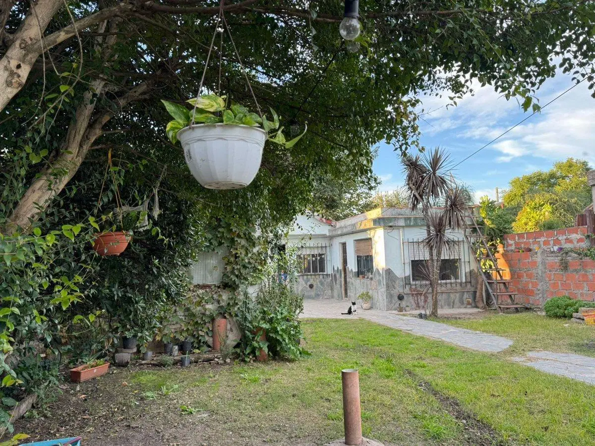 VENTA CASA 3 AMB C/PATIO LA REJA - FINANCIACION 3