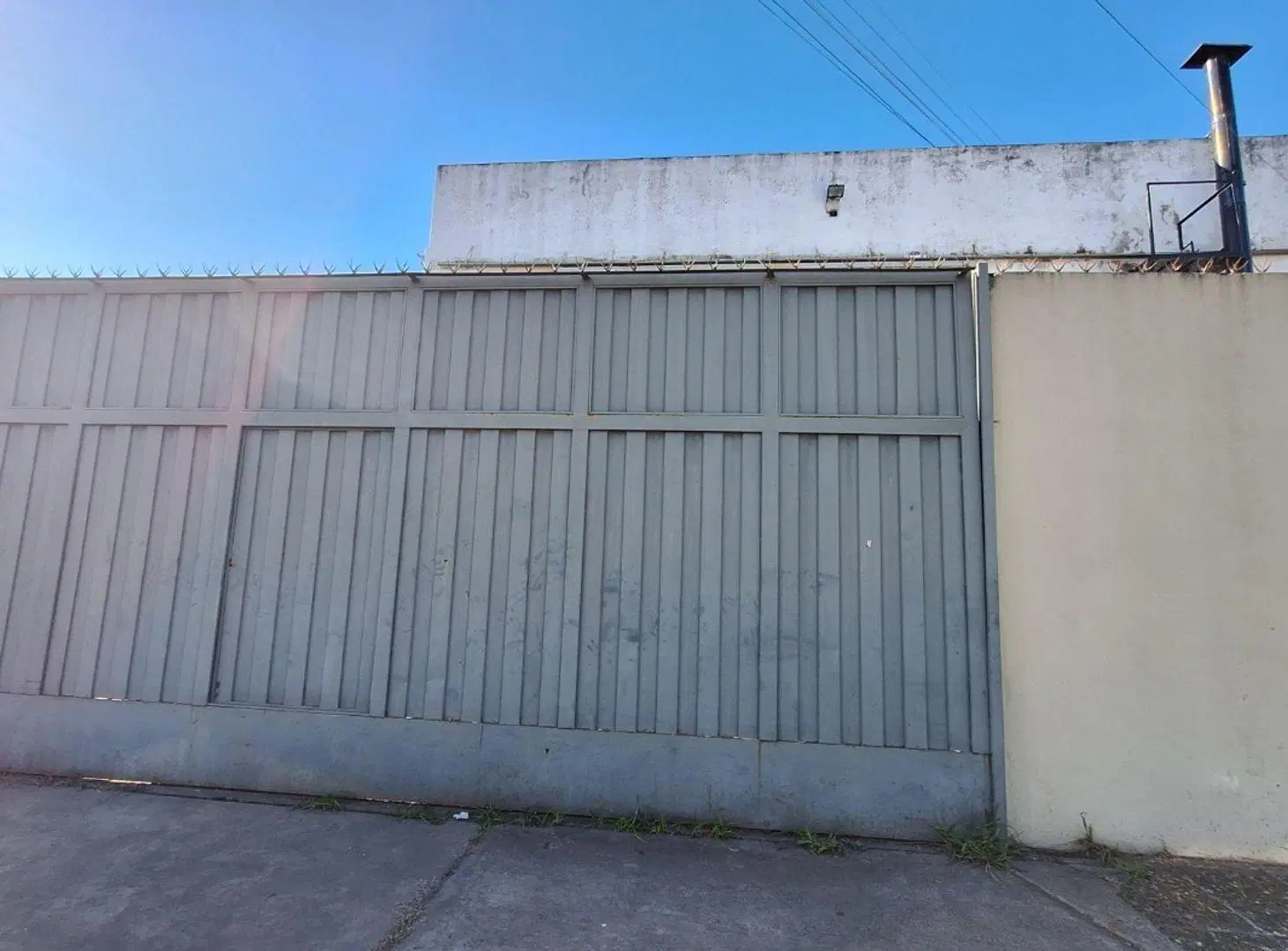 VENTA GALPÓN DEPÓSITO TALLER MERLO SUR 4