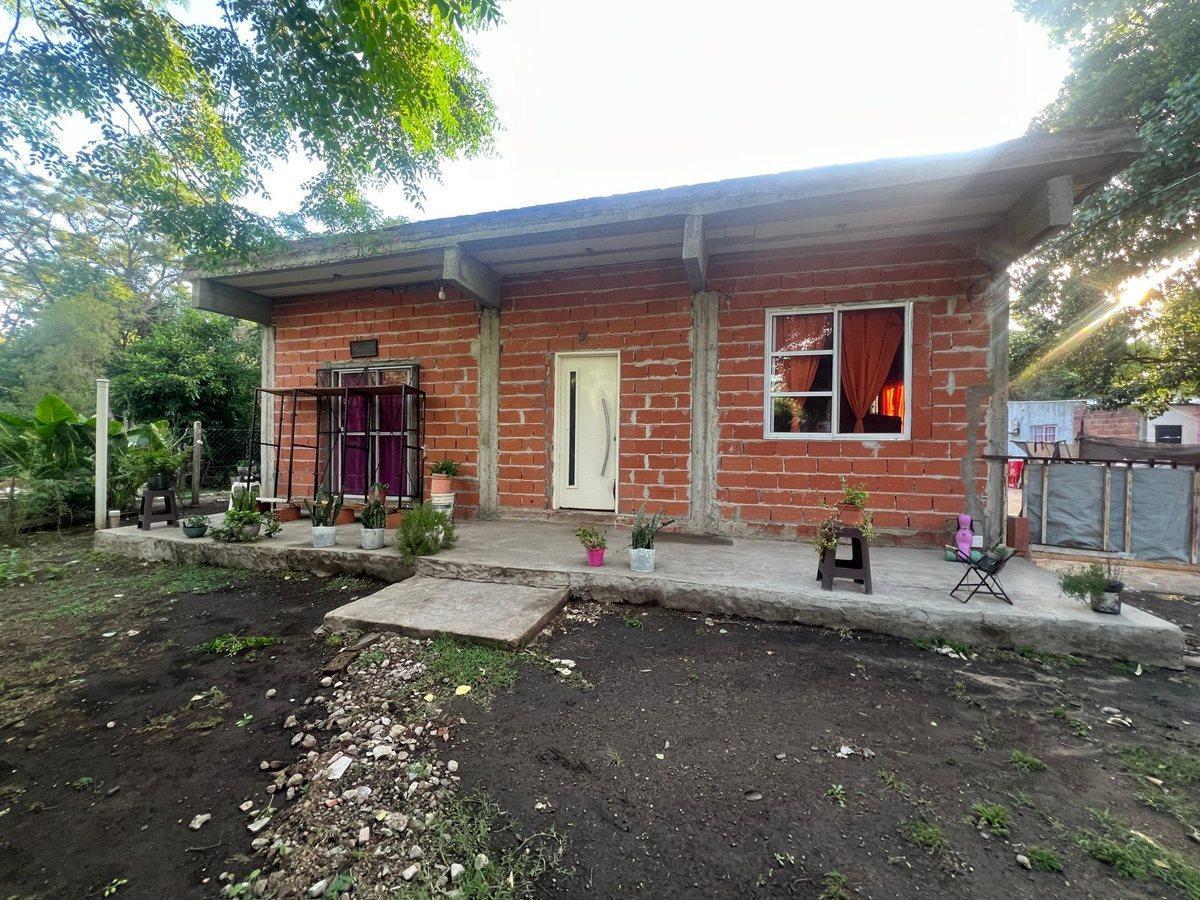 Foto de CASA VENTA 3 AMB A TERMINAR V. DEL PINO CUOTAS, imagen 1