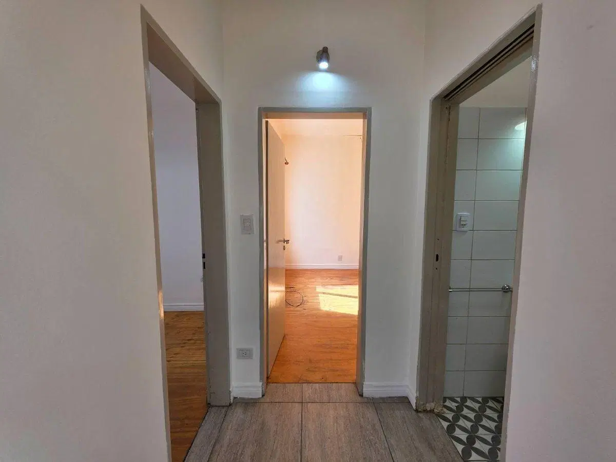 VENTA PERM PH 3 AMB CON PATIO COCHERA  C COMERCIAL 8