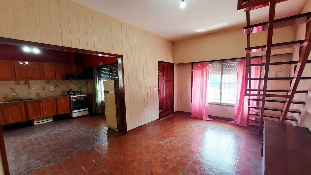 VENTA CASA 6 AMBIENTES PALOMAR PILETA QUINCHO DPTO 3