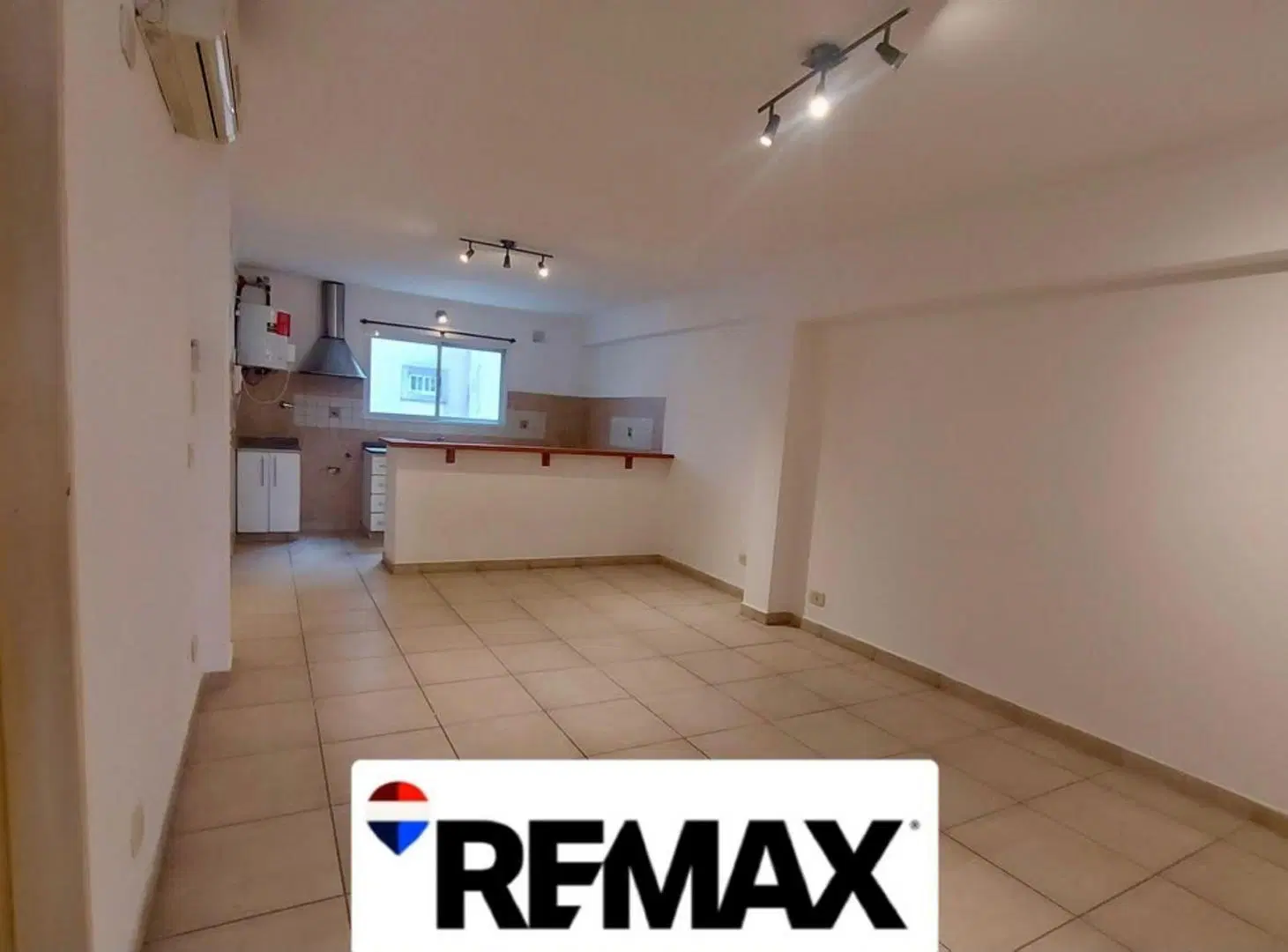 ALQUILER DEPARTAMENTO 2 AMB. PIÑEYRO AVELLANEDA 5