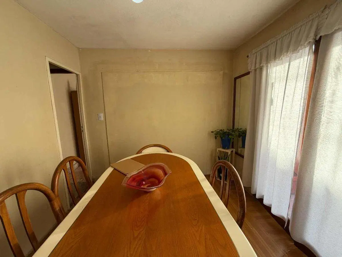 CASA 4 AMBIENTES COCHERA JARDIN PILETA ITUZAINGO 5