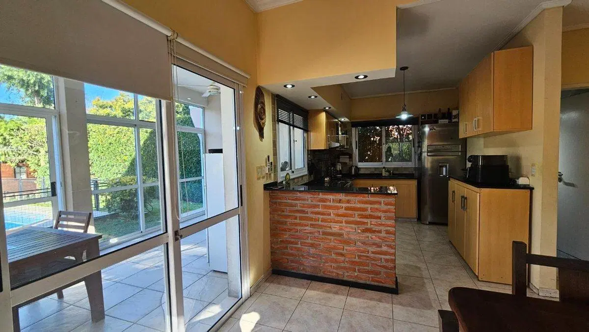 VENTA CASA 5 AMB SAN PATRICIO FCO ALVAREZ MORENO 2